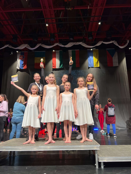 Silkdance verseny október